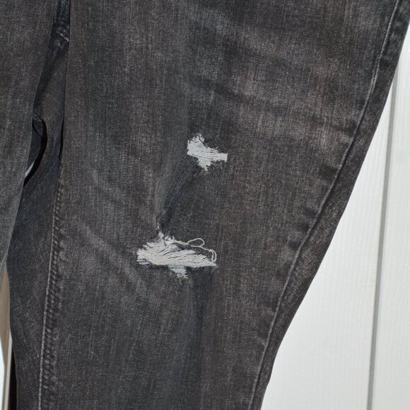 NWT Extra High-Waisted Sky-Hi Straight Black Jeans for Women - Picture 3 of 9